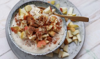 Herbstliches Frühstück: Dinkel-Grießbrei