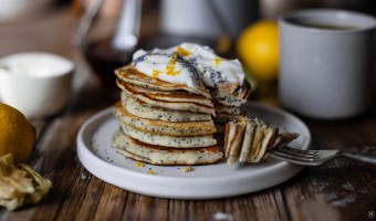 Vegane Lemon Poppy Seed Pancakes